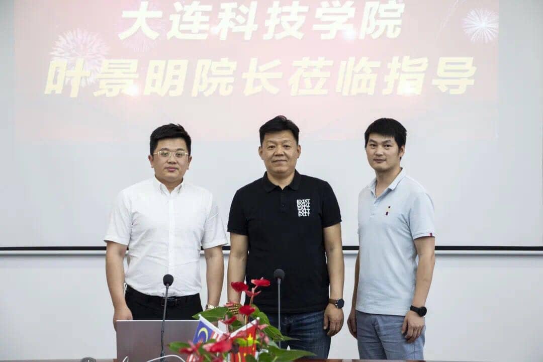 f467ecfab682ac018e697dcd1c5ea01.jpg